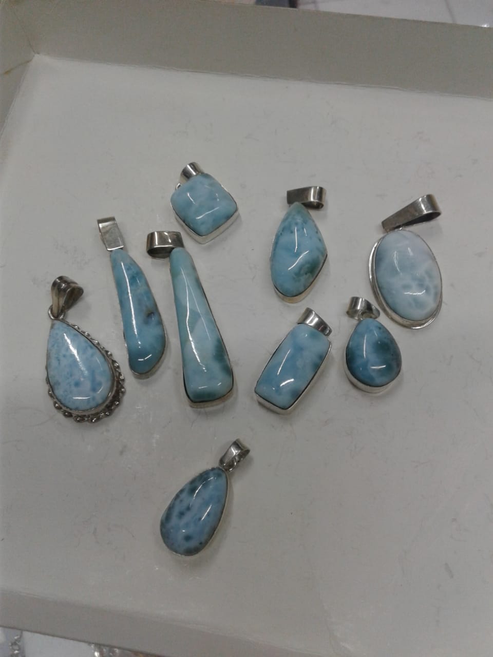 Colgantes de Larimar